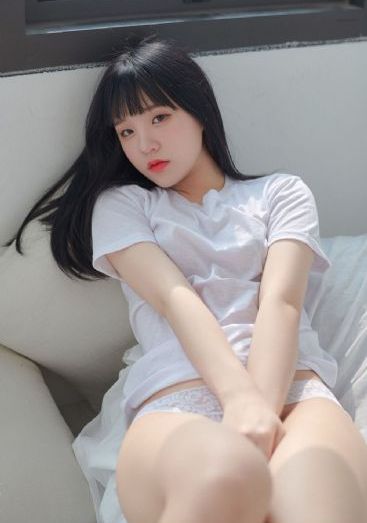 欧美午夜小视频_4K在线播放观看