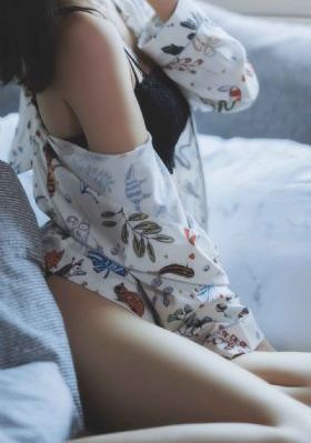 双乳被一左一右吃_720在线观看完整版