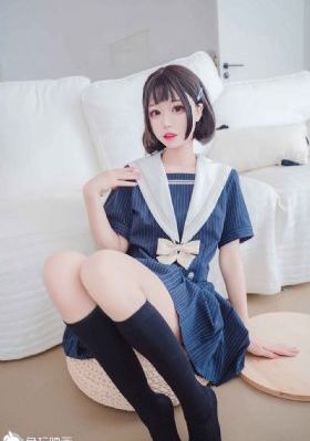 王妃两奶头被两男人大力拉扯_BD国语在线观看完整版