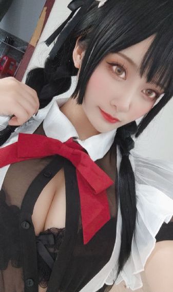 欧美裸体运动会比赛_1080高清完整版