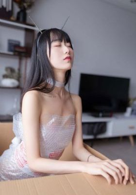 bdsmCBTballHD人妖_720免费观看超清